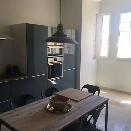 Stylish La Valette